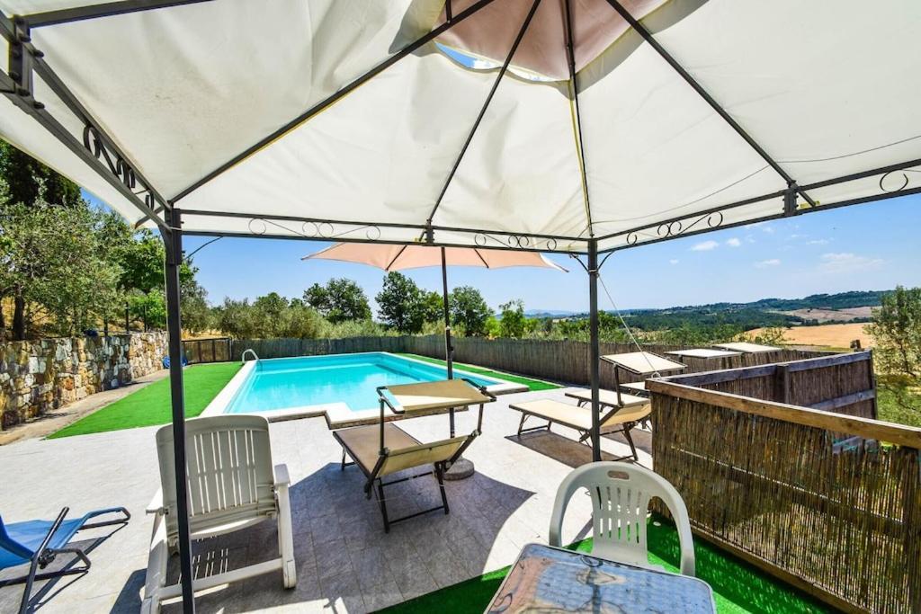 Agriturismo Podere Biancospino Piscina Privata Chianciano Terme Exterior photo
